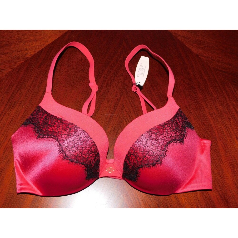 Victoria Secret Very Sexy Push Up Bra Size 32C ~ NWT ~